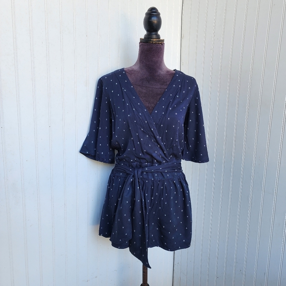 O'NEILL Gabriella Open Back Flutter Sleeve Romper Navy White Geo Print Viscose M - Picture 6 of 16